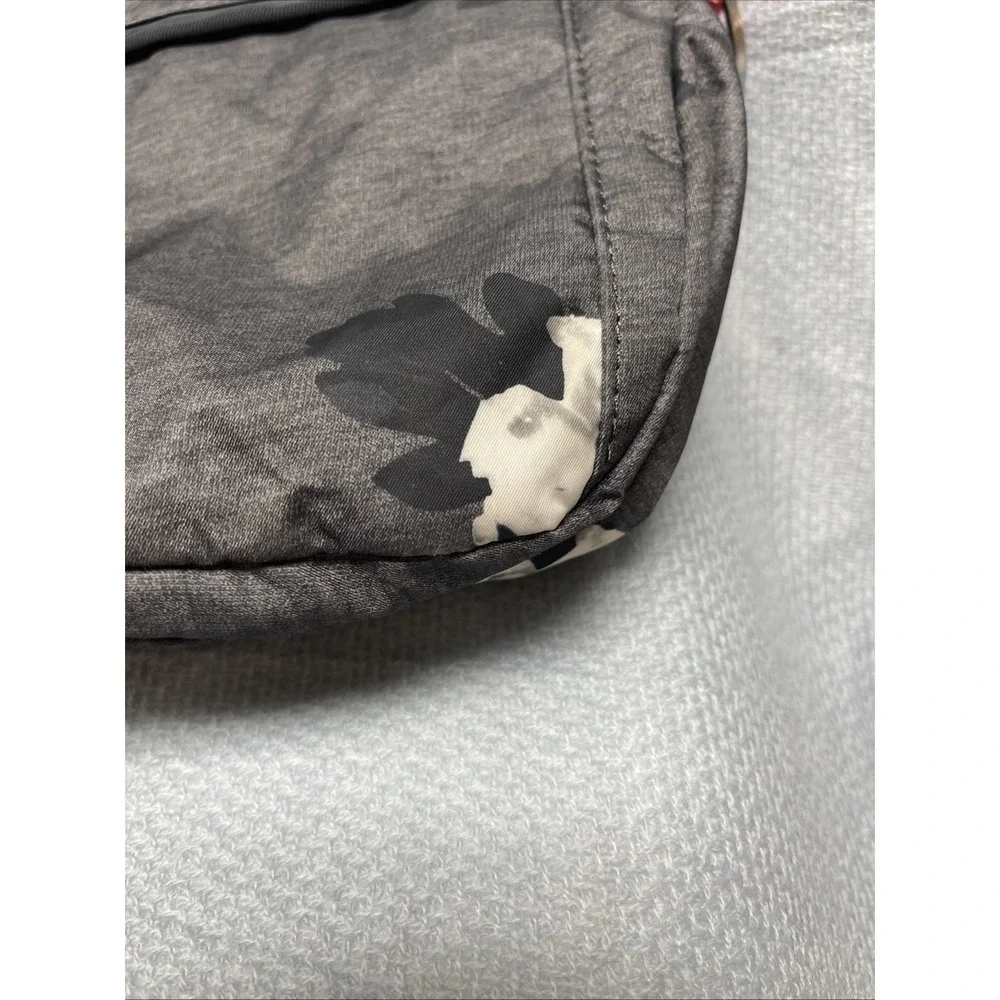 RARE Lululemon Festival Bag Gray With White And Black Flowers Pink Strap